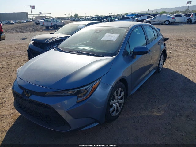 Toyota COROLLA LE 2022 5YFEPMAE3NP320395 Image 2