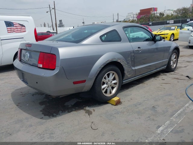 2007 FORD MUSTANG 1ZVFT80N675337987 Photo 3