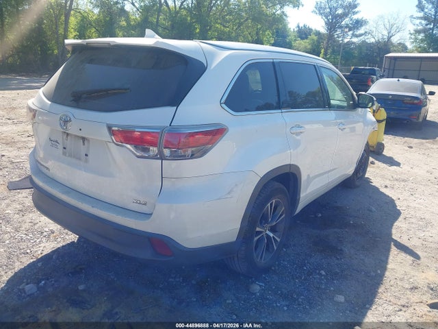 Toyota Highlander Xle V6 2016 5TDKKRFH2GS175457 Image 4