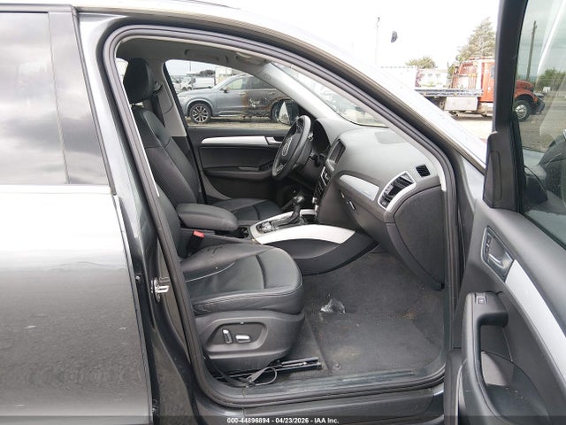 WA1C2AFP9HA065107 Audi Q5 2.0t Premium