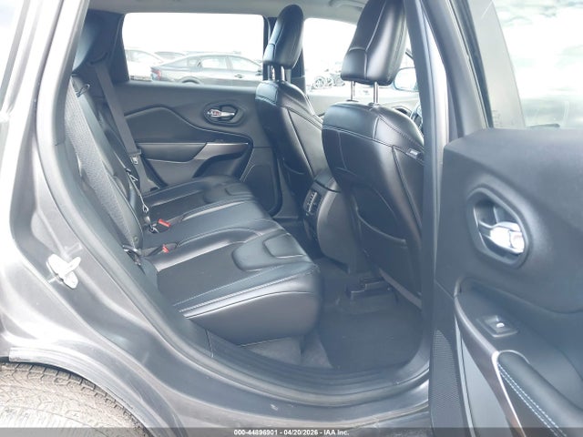 44896901 :رقم المزاد ، 1C4PJMLB1KD419132 vin ، 2019 Jeep Cherokee Latitude Plus 4x4 مزاد بيع