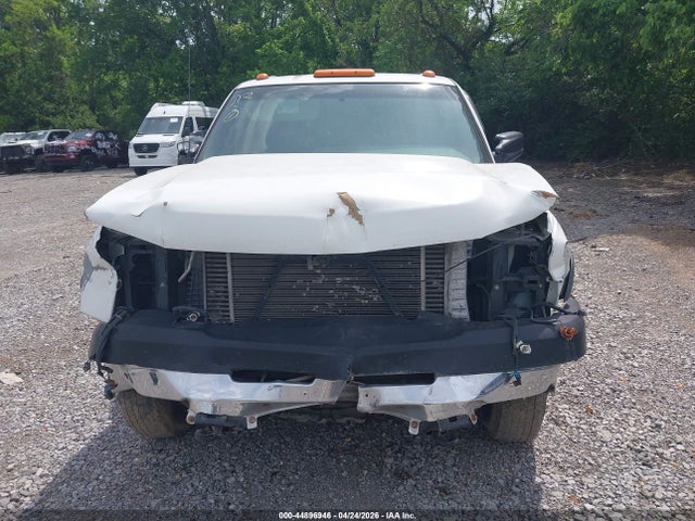 Продажа на аукционе авто 2006 Chevrolet Silverado 3500 Work Truck, vin: 1GCJK332X6F113425, номер лота: 44896946