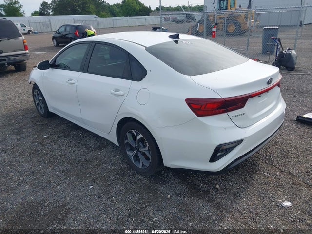 Продаж на аукціоні авто 2021 Kia Forte Lxs, vin: 3KPF24AD1ME325279, номер лоту: 44896961