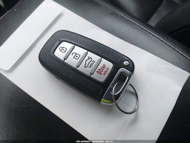 2012 Hyundai Azera მანქანა იყიდება აუქციონზე, vin: KMHFH4JG4CA192832, აუქციონის ნომერი: 44896981