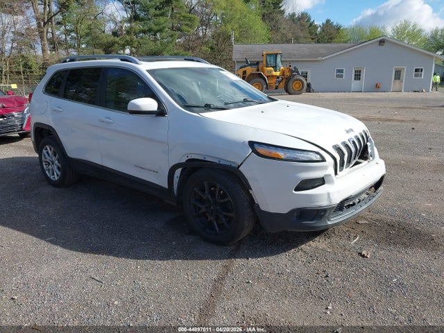 Продаж на аукціоні авто 2016 Jeep Cherokee Latitude, vin: 1C4PJLCB3GW374412, номер лоту: 44897011