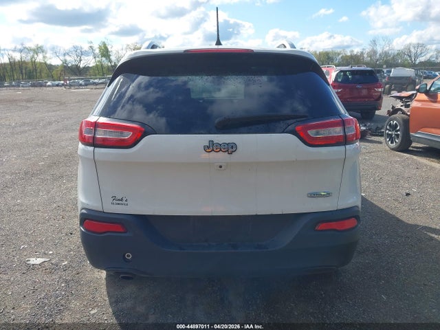 Продаж на аукціоні авто 2016 Jeep Cherokee Latitude, vin: 1C4PJLCB3GW374412, номер лоту: 44897011