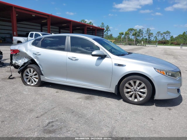 Продаж на аукціоні авто 2018 Kia Optima Lx, vin: 5XXGT4L30JG253502, номер лоту: 44897026