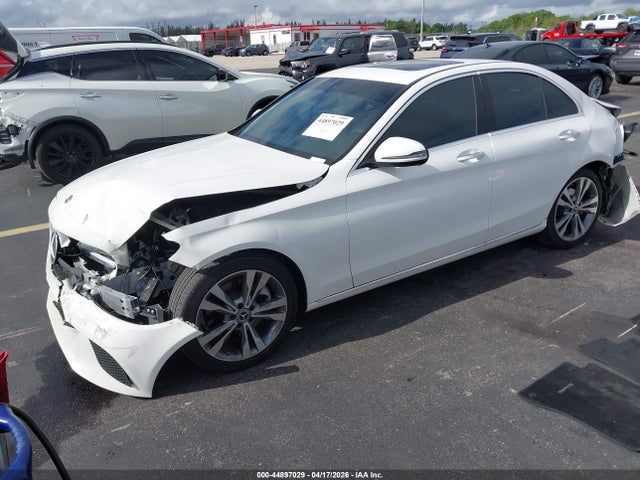 44897029 :رقم المزاد ، W1KWF8DB2LR576519 vin ، 2020 Mercedes-benz C 300 مزاد بيع