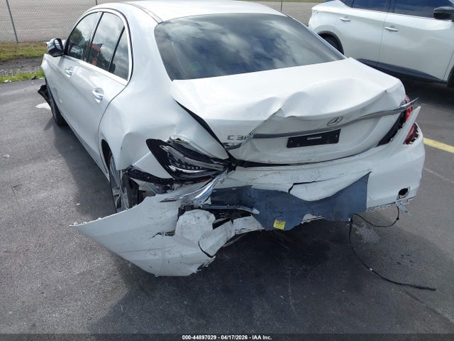 44897029 :رقم المزاد ، W1KWF8DB2LR576519 vin ، 2020 Mercedes-benz C 300 مزاد بيع