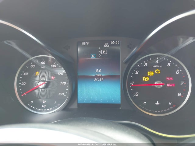 44897029 :رقم المزاد ، W1KWF8DB2LR576519 vin ، 2020 Mercedes-benz C 300 مزاد بيع