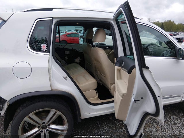44897046 :رقم المزاد ، WVGAV3AX3EW119907 vin ، 2014 Volkswagen Tiguan R-line مزاد بيع