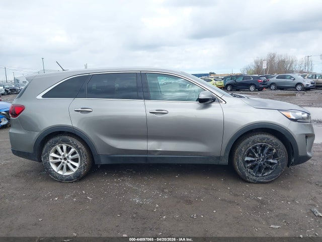 Продажа на аукционе авто 2019 Kia Sorento 2.4l Lx, vin: 5XYPG4A39KG520379, номер лота: 44897065