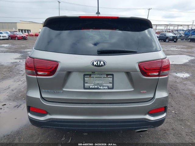Продажа на аукционе авто 2019 Kia Sorento 2.4l Lx, vin: 5XYPG4A39KG520379, номер лота: 44897065