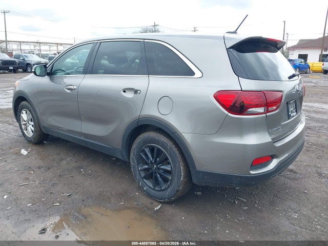 Продажа на аукционе авто 2019 Kia Sorento 2.4l Lx, vin: 5XYPG4A39KG520379, номер лота: 44897065
