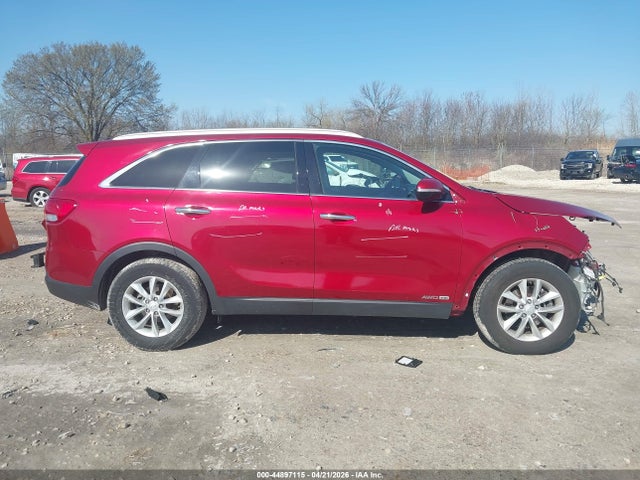 44897115 :رقم المزاد ، 5XYPGDA58HG208130 vin ، 2017 Kia Sorento 3.3l Lx مزاد بيع