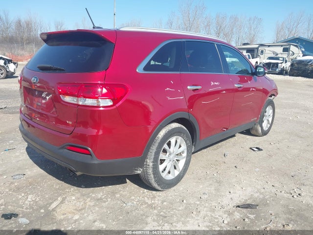 44897115 :رقم المزاد ، 5XYPGDA58HG208130 vin ، 2017 Kia Sorento 3.3l Lx مزاد بيع