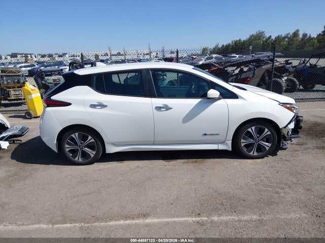 1N4AZ1CP4JC302177 Nissan LEAF SV