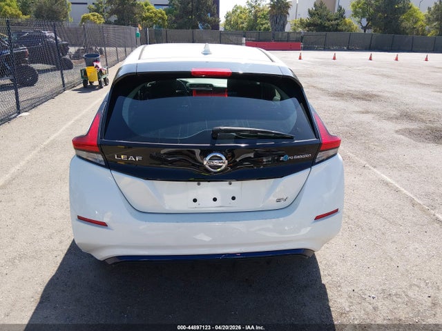1N4AZ1CP4JC302177 Nissan LEAF SV