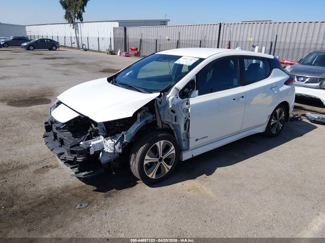 1N4AZ1CP4JC302177 Nissan LEAF SV