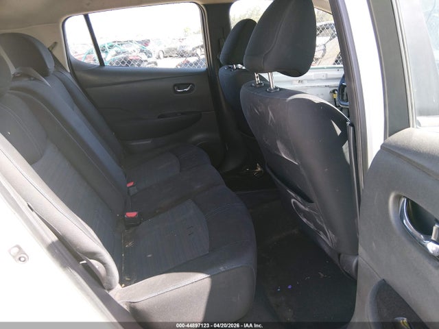 1N4AZ1CP4JC302177 Nissan LEAF SV