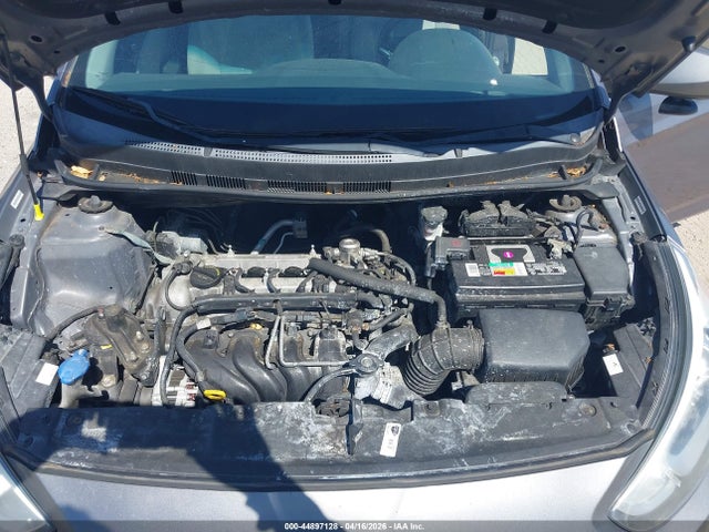 44897128 :رقم المزاد ، KMHCT4AE3FU841622 vin ، 2015 Hyundai Accent Gls مزاد بيع