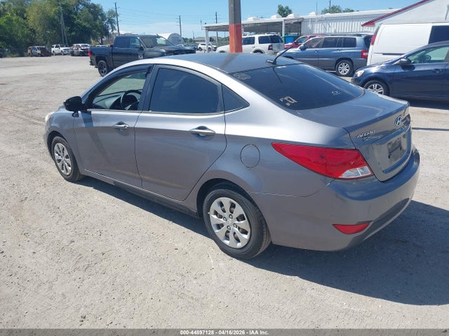 44897128 :رقم المزاد ، KMHCT4AE3FU841622 vin ، 2015 Hyundai Accent Gls مزاد بيع
