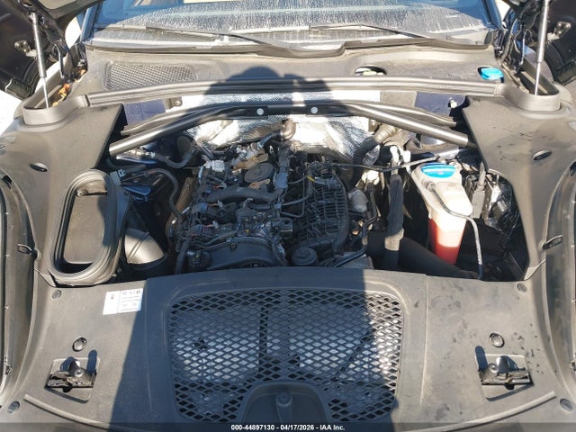 2017 PORSCHE MACAN WP1AA2A52HLB00665 Photo 9