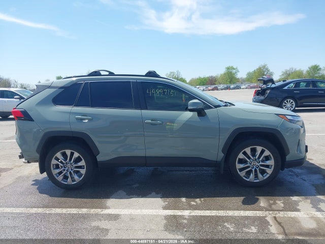 Toyota Rav4 Xle Premium 2023 JTMC1RFV4PD105998 Image 13