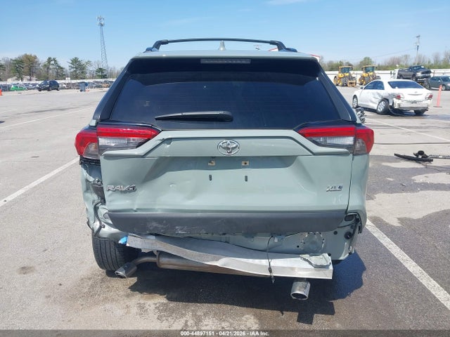 Toyota Rav4 Xle Premium 2023 JTMC1RFV4PD105998 Image 16