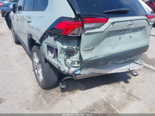 Toyota Rav4 Xle Premium 2023 JTMC1RFV4PD105998 Image 18