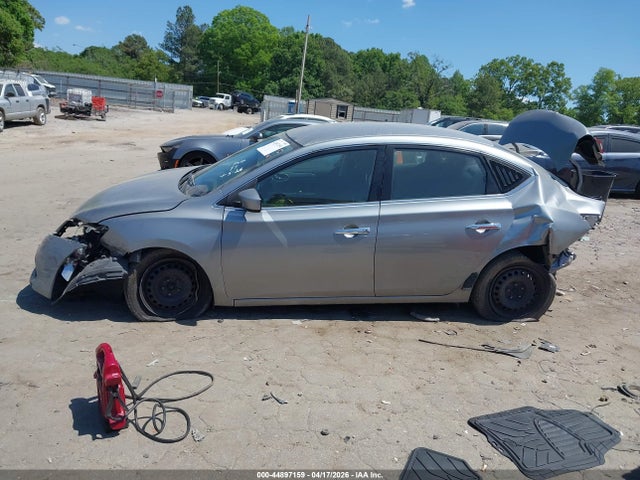 2014 Nissan Sentra S მანქანა იყიდება აუქციონზე, vin: 3N1AB7APXEY240661, აუქციონის ნომერი: 44897159