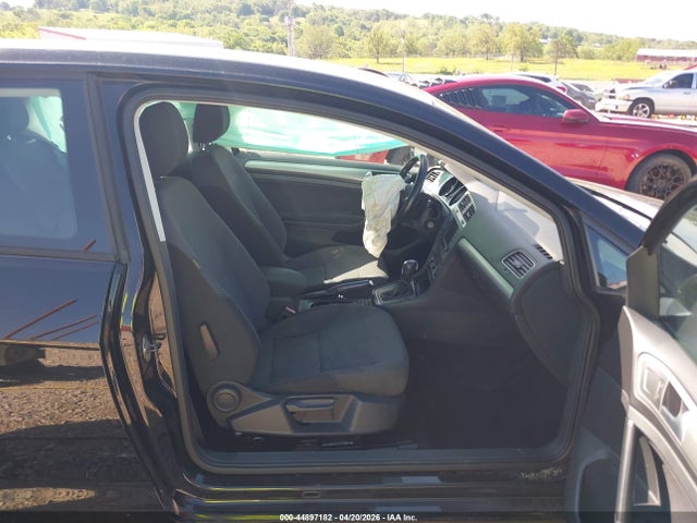 44897182 :رقم المزاد ، 3VW917AU9GM001148 vin ، 2016 Volkswagen Golf Tsi S 2-door مزاد بيع