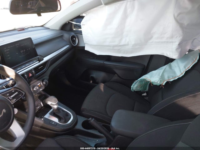 3KPF24AD2PE638698 KIA Forte Lxs