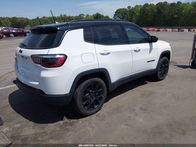 44897235 :رقم المزاد ، 3C4NJDBN1RT600447 vin ، 2024 Jeep Compass Latitude 4x4 مزاد بيع