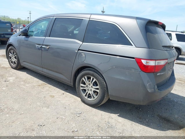 2013 HONDA ODYSSEY 5FNRL5H65DB057922 Photo 2