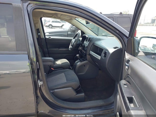 2016 JEEP COMPASS 1C4NJDBB2GD571730 Photo 4