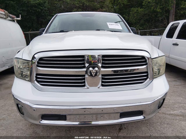 44897296 :رقم المزاد ، 1C6RR6LT6JS341079 vin ، 2018 Ram 1500 Lone Star  4x2 5'7 Box مزاد بيع