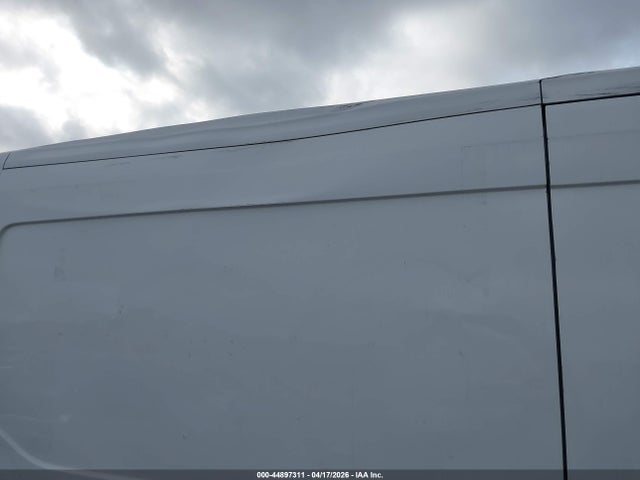 Ford Transit-150 2016 1FTYE2CM1GKB27353 Image 17