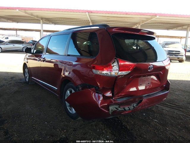 Продажа на аукционе авто 2012 Toyota Sienna Le V6 8 Passenger, vin: 5TDKK3DC8CS187806, номер лота: 44897312