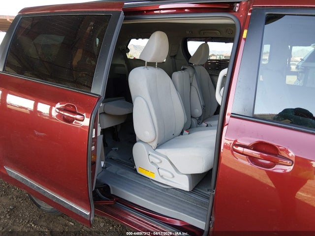 Продажа на аукционе авто 2012 Toyota Sienna Le V6 8 Passenger, vin: 5TDKK3DC8CS187806, номер лота: 44897312