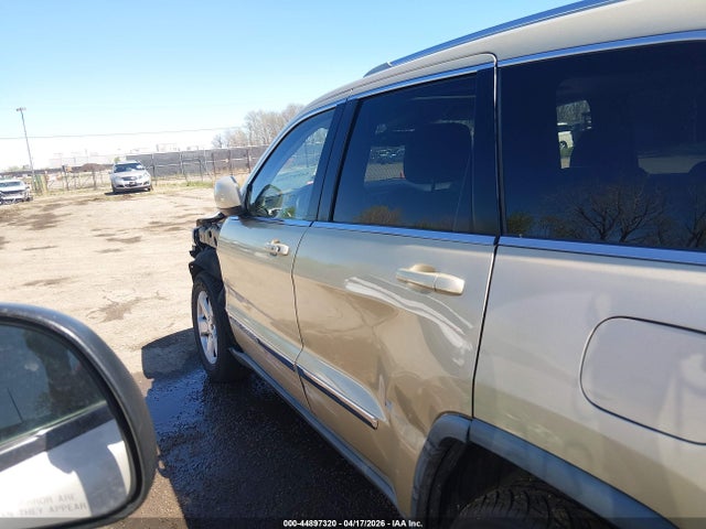 Продажа на аукционе авто 2011 Jeep Grand Cherokee Laredo, vin: 1J4RS4GG8BC739494, номер лота: 44897320