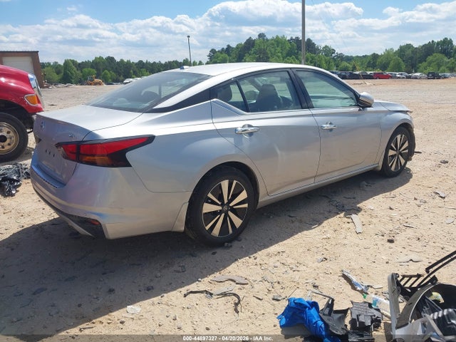 44897327 :رقم المزاد ، 1N4BL4EV4MN415476 vin ، 2021 Nissan Altima Sl Fwd مزاد بيع