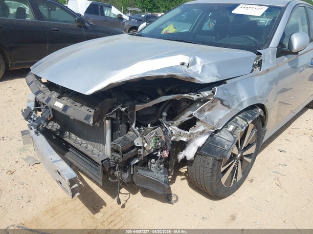 44897327 :رقم المزاد ، 1N4BL4EV4MN415476 vin ، 2021 Nissan Altima Sl Fwd مزاد بيع