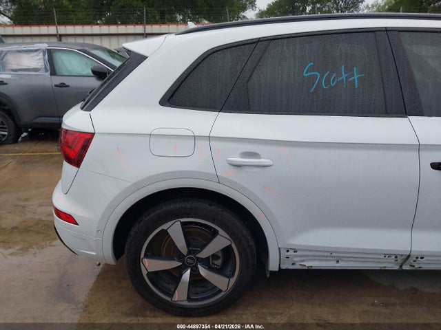 Aukcja sprzedaży 2023 Audi Q5 Prestige 45 Tfsi S Line Quattro S Tronic, vin: WA1FAAFY0P2112929, numer aukcji: 44897354