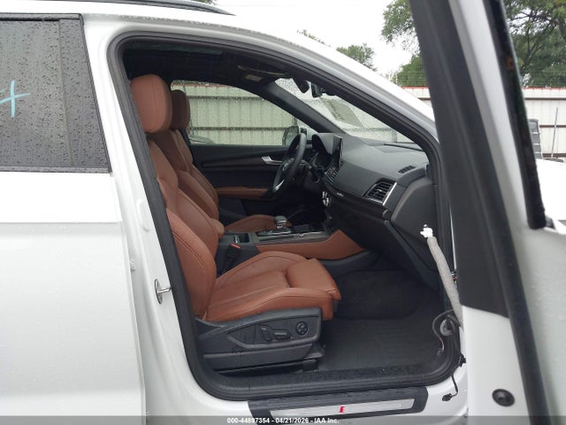 Aukcja sprzedaży 2023 Audi Q5 Prestige 45 Tfsi S Line Quattro S Tronic, vin: WA1FAAFY0P2112929, numer aukcji: 44897354