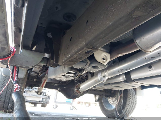 3GCUKFE88TG134848 Chevrolet Silverado 1500 4wd Short Bed Lt Trail Boss