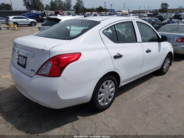 3N1CN7AP9EL820335 Nissan Versa 1.6 S