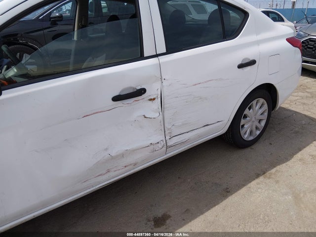 3N1CN7AP9EL820335 Nissan Versa 1.6 S