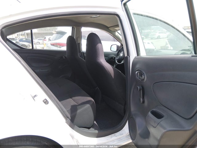 3N1CN7AP9EL820335 Nissan Versa 1.6 S