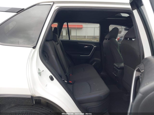 JTM16RFV3PD549057 Toyota Rav4 Hybrid Se